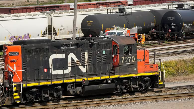 How Canada reached the brink of an unprecedented railway stoppage?