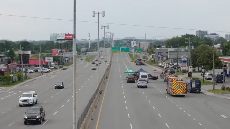 'Major' Gas Leak Shuts Down Taschereau Boulevard in Longueuil, Quebec