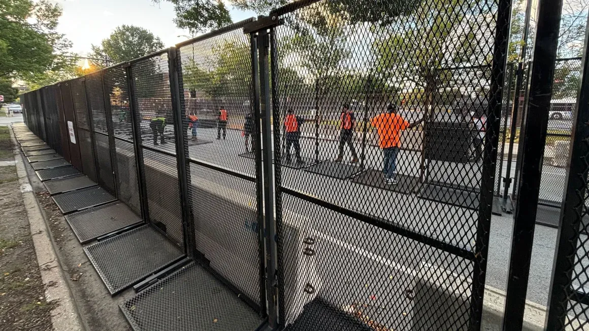 New fencing goes up outside DNC a day after pro-Palestinian protesters breach outer barrier