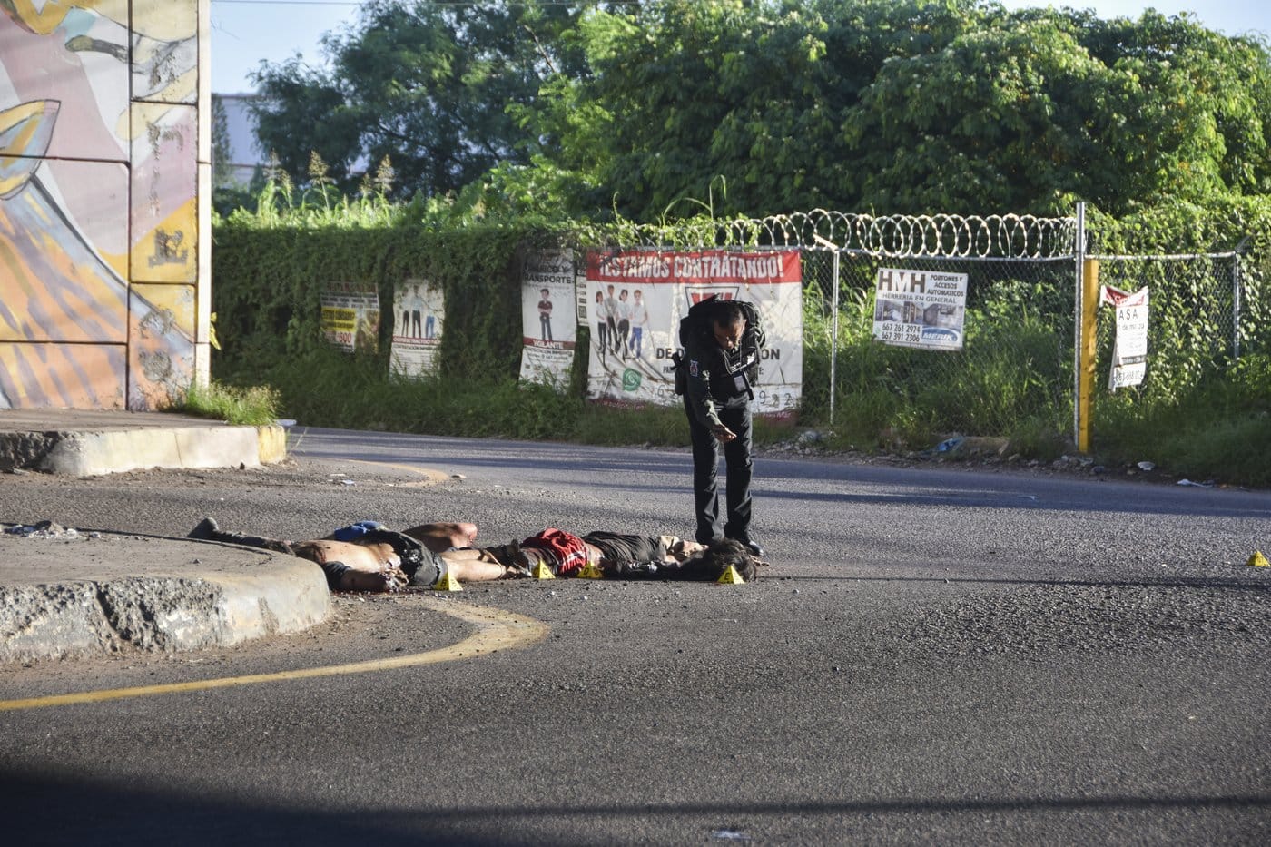 As cartel violence increases, the president of Mexico accuses the US of causing the deaths in Sinaloa