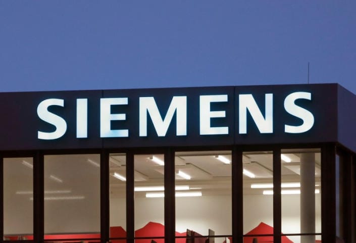 Siemens sales growth likely to be below guidance, CFO tells paper