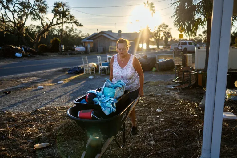 Death toll from Hurricane Helene rises to 100 in US with rescues continuing