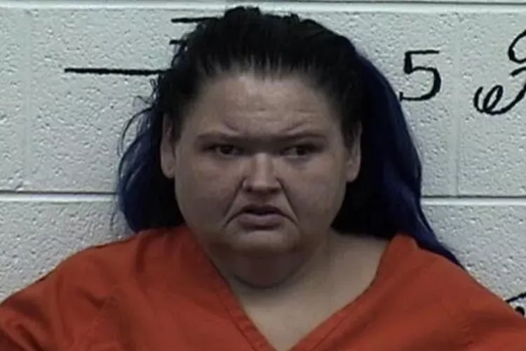 ‘1,000-Lb. Sisters’ star Amy Slaton arrested on drug, child endangerment charges