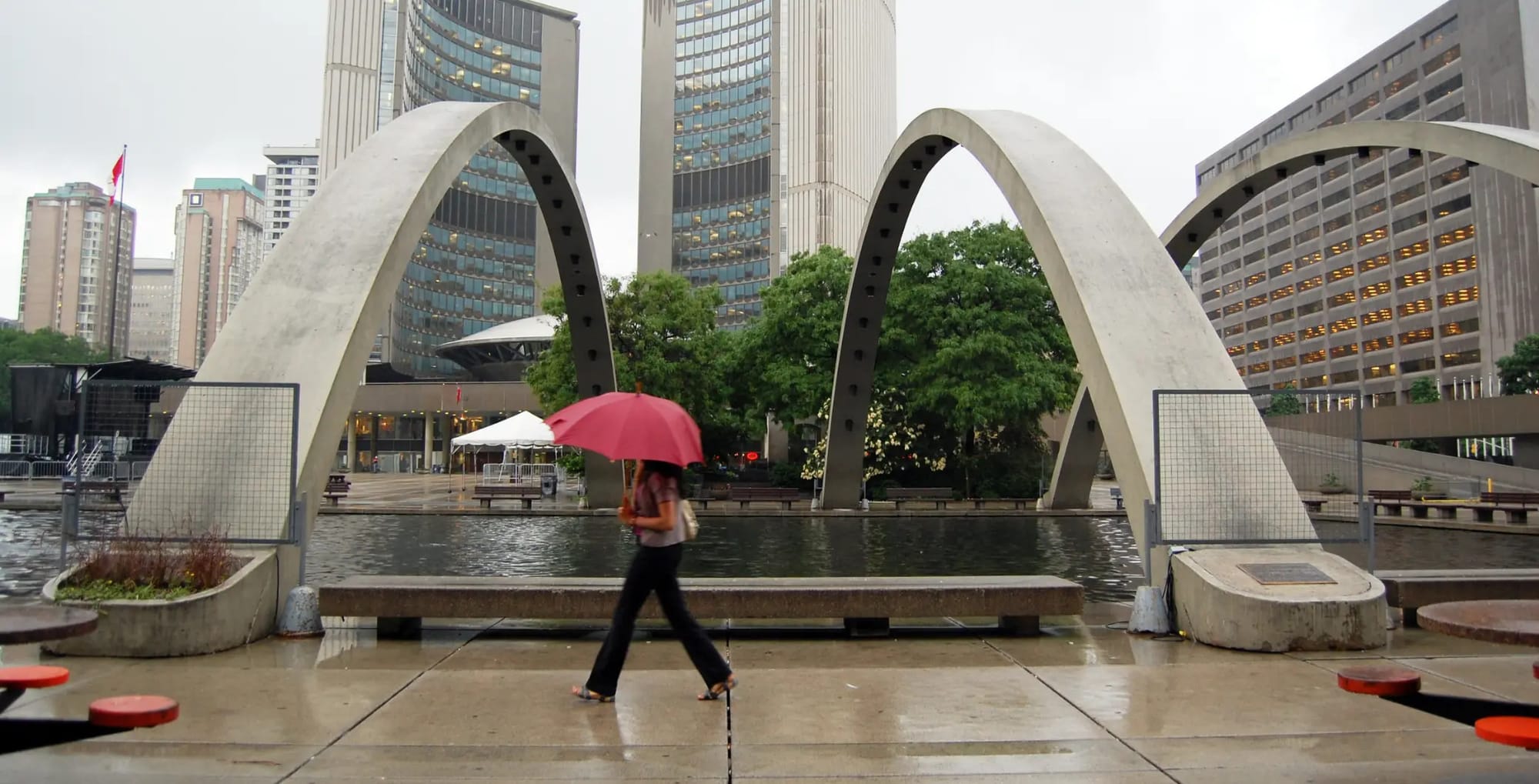 As the rainy weather moves through, the GTA and Toronto are under a rainfall warning