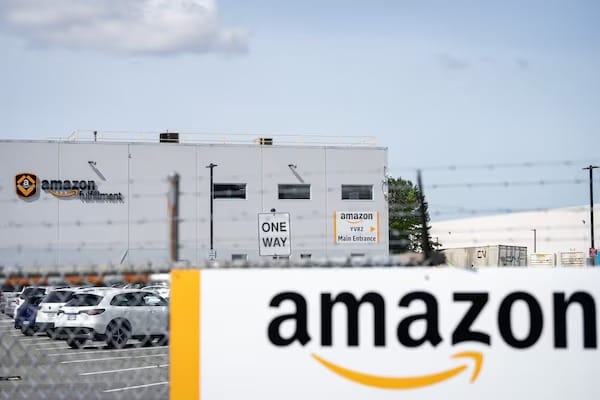 Unions face uphill battle organizing Amazon warehouses in Canada: experts