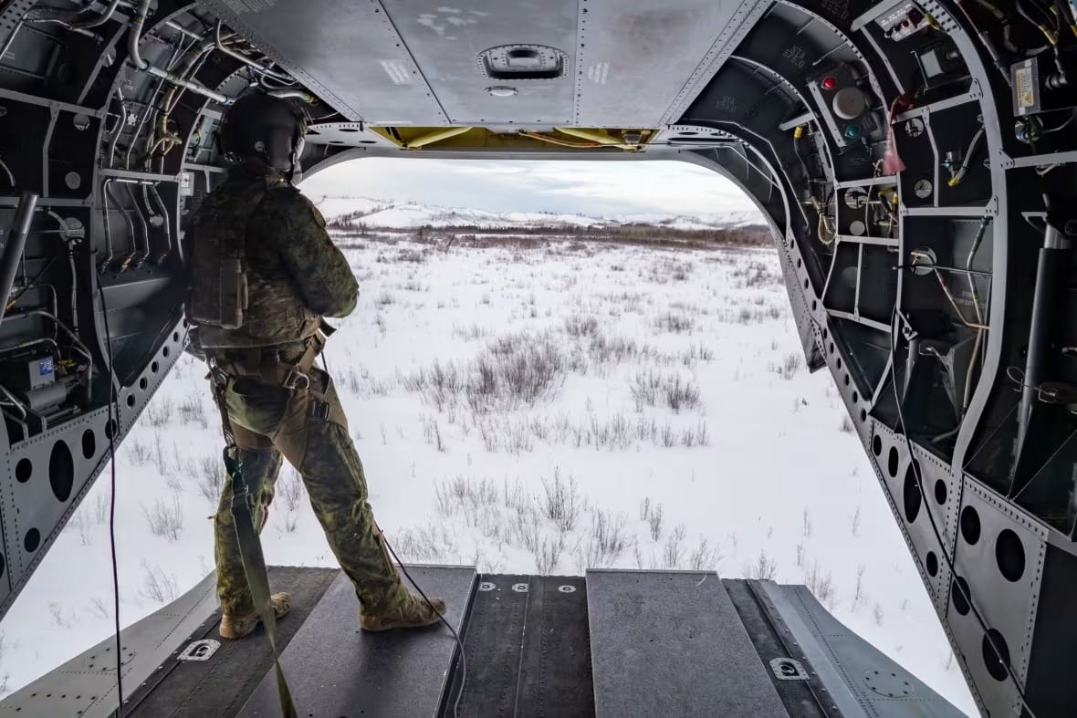 Canadian Army says new military sleeping bags not suitable for 'typical Canadian winter'