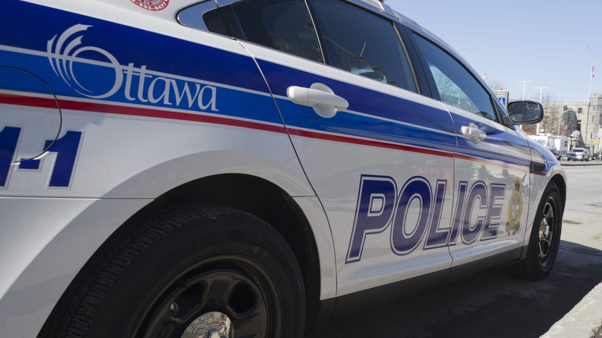 Ottawa police report that a stabbing in the west end left one guy gravely hurt