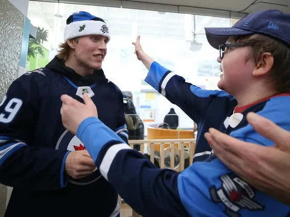 New Canadien Patrik Laine makes a colourful arrival in Montreal