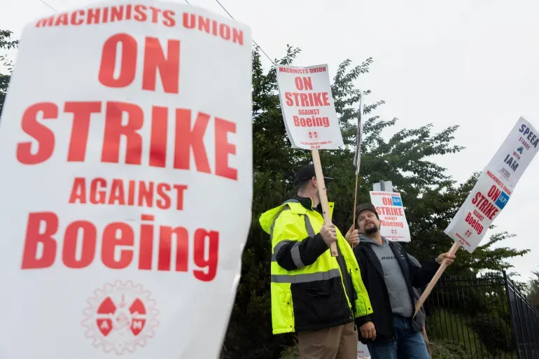 Boeing, union at strike impasse as company halts talks, withdraws pay offer