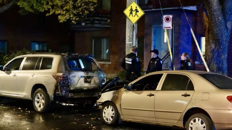 Montreal police investigating another vehicle on fire in Ahuntsic-Cartierville borough