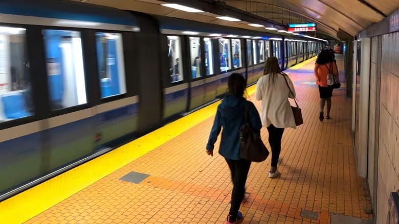 Service resuming after early morning Montreal Metro shutdown