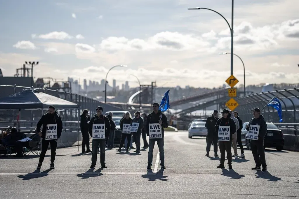 B.C. port lockout: Operations to resume Thursday, employer says