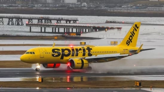 Spirit Airlines files for bankruptcy amid financial woes