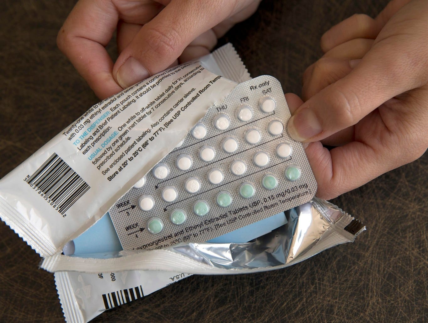 Petition for free contraception generates nearly 100,000 signatures in Quebec