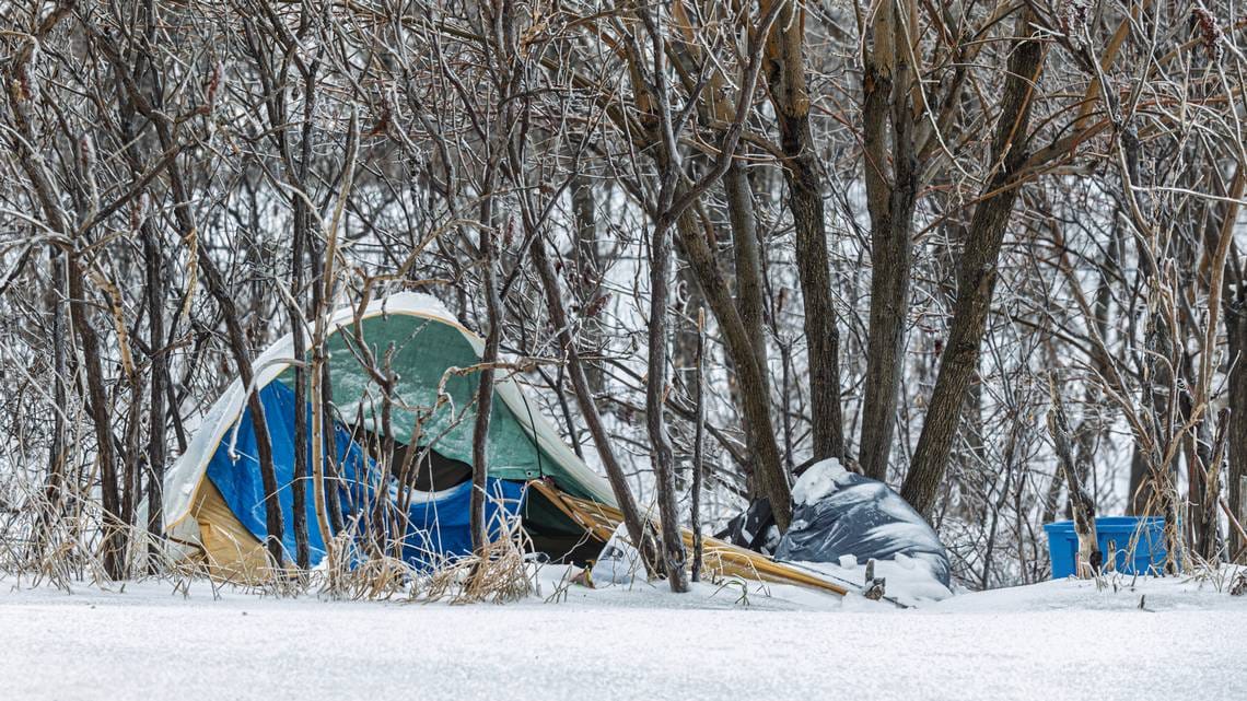 Unhoused man found dead of suspected hypothermia in Montreal