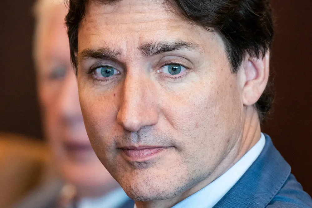 'Pissed off' by Bell Media's 'garbage decision' to lay off journalists: Trudeau post image