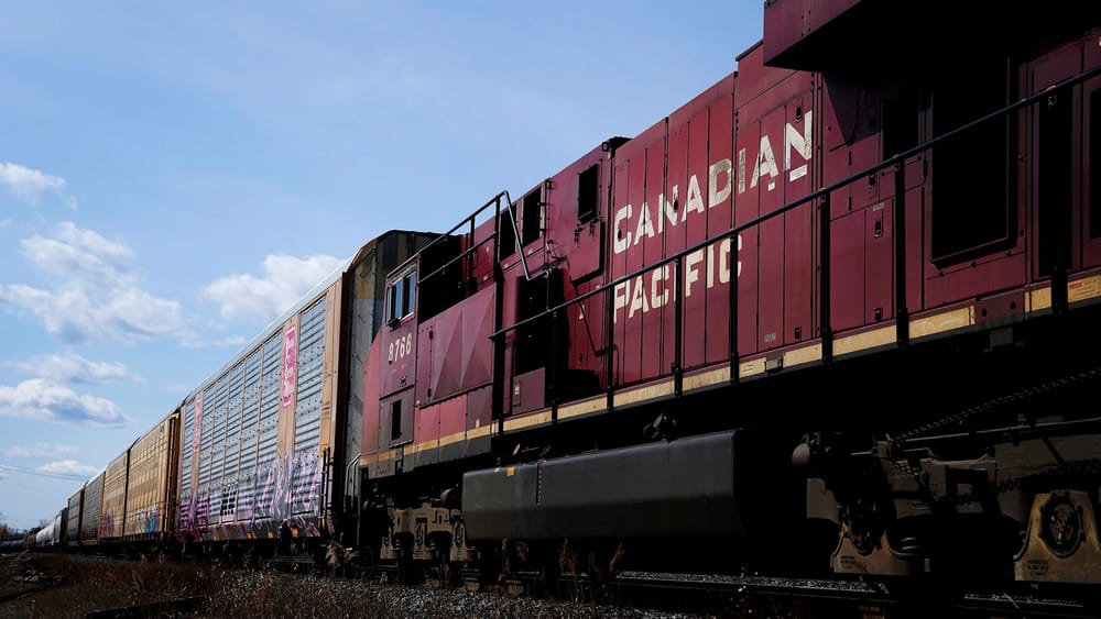 On Thursday, Canadian rail workers may go on strike or lockout post image