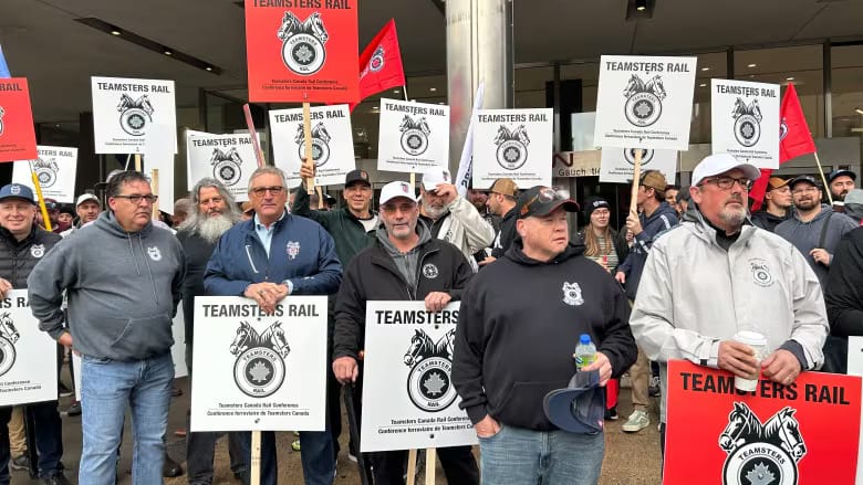 Rail workers rally for better working conditions in Montreal as labour dispute halts trains post image