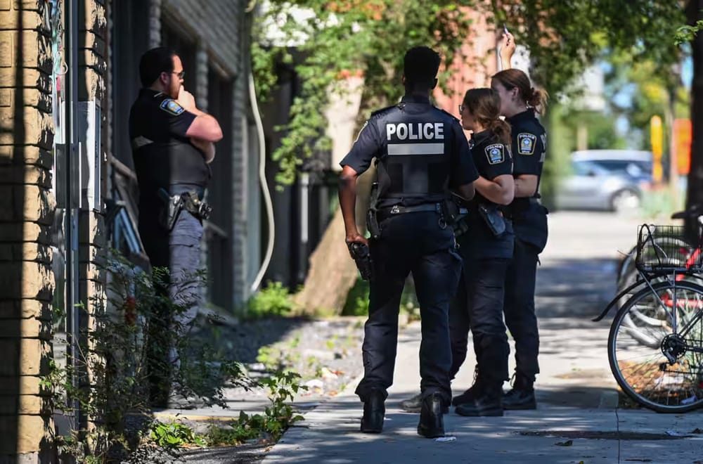 Two bodies found in an apartment building in Montreal post image