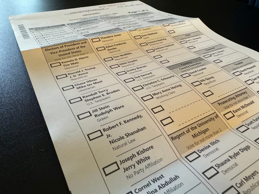 Organizers for both parties mobilizing to get Americans in Canada to vote post image