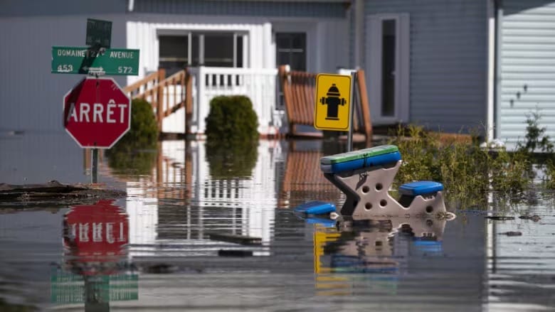 Draft flood maps for Greater Montreal show far more homes at risk post image