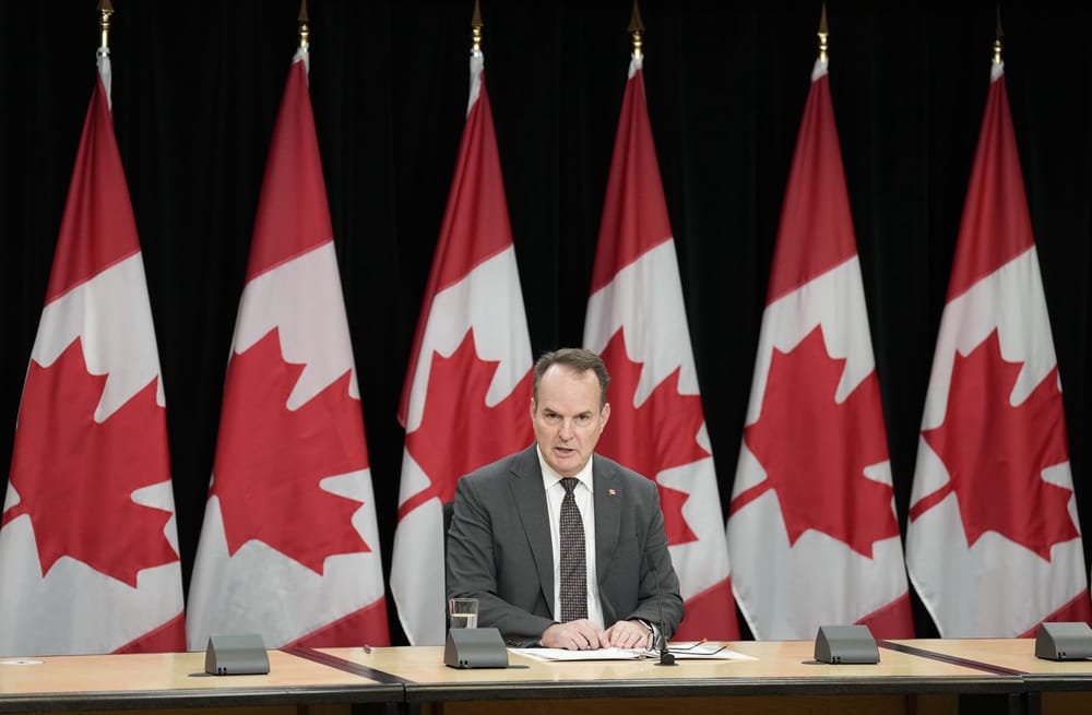 Federal government moves to end port work stoppages, orders binding arbitration post image