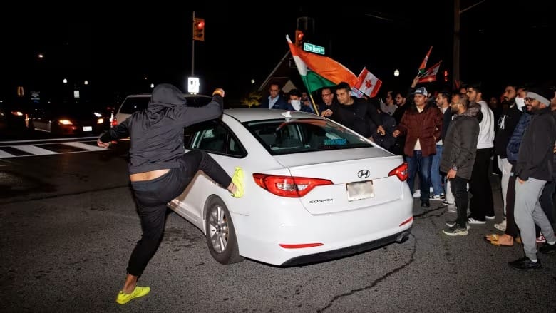 Weapons seen at pro-India protest near Hindu temple in Brampton, Peel police say post image