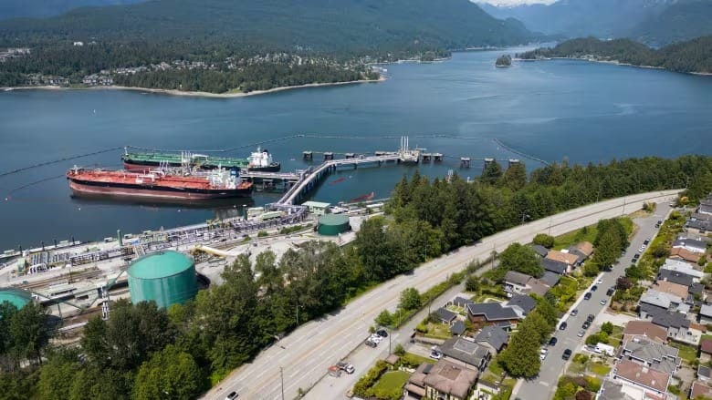 Federal government faces potential loss if Trans Mountain pipeline sold: budget watchdog post image